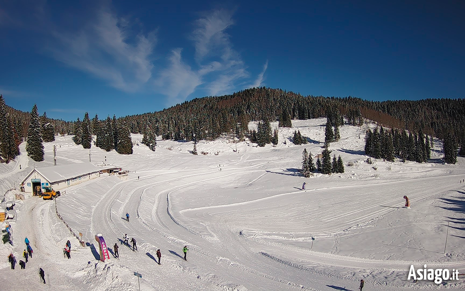 piste campomulo innevate dalla webcam w