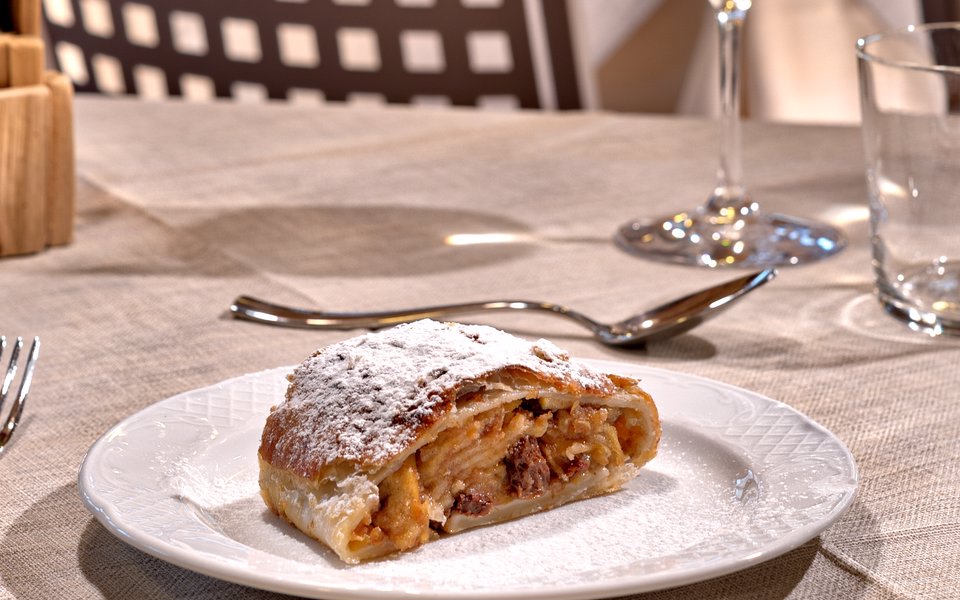 strudel di mele fatto in casa w